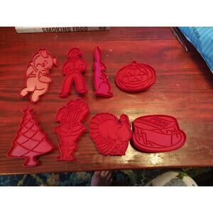 Lot 8 Vintage Tupperware Red Cookie Cutters B-Day Cake Santa Turkey Pumpkin Tree